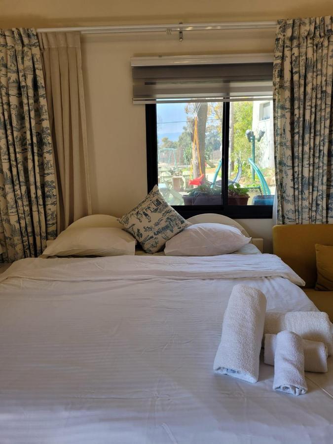 Nuriel Fruit & Guest House She'ar Yashuv Exterior photo