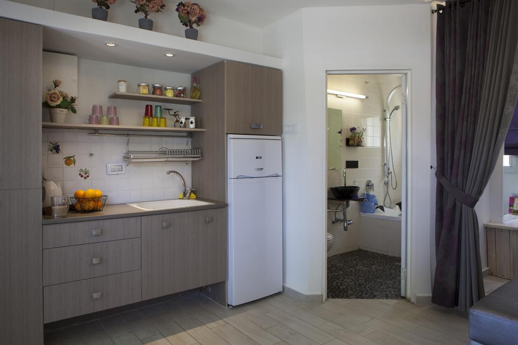 Nuriel Fruit & Guest House She'ar Yashuv Exterior photo