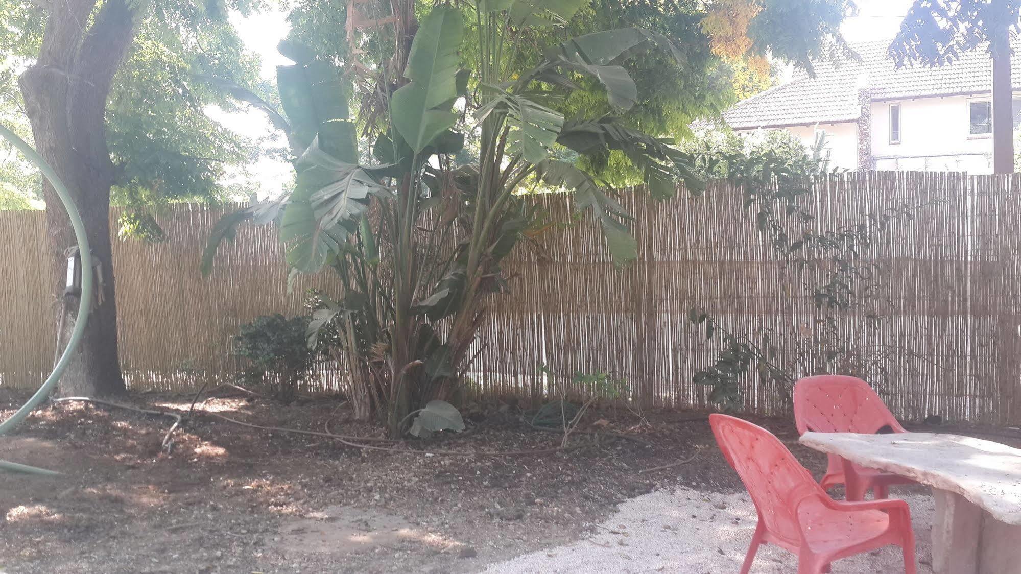 Nuriel Fruit & Guest House She'ar Yashuv Exterior photo
